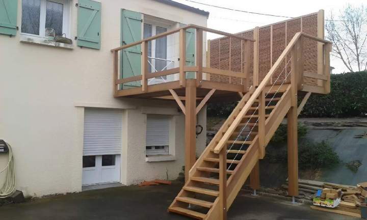 Pose escalier sur mesure Nort-sur-Erdre